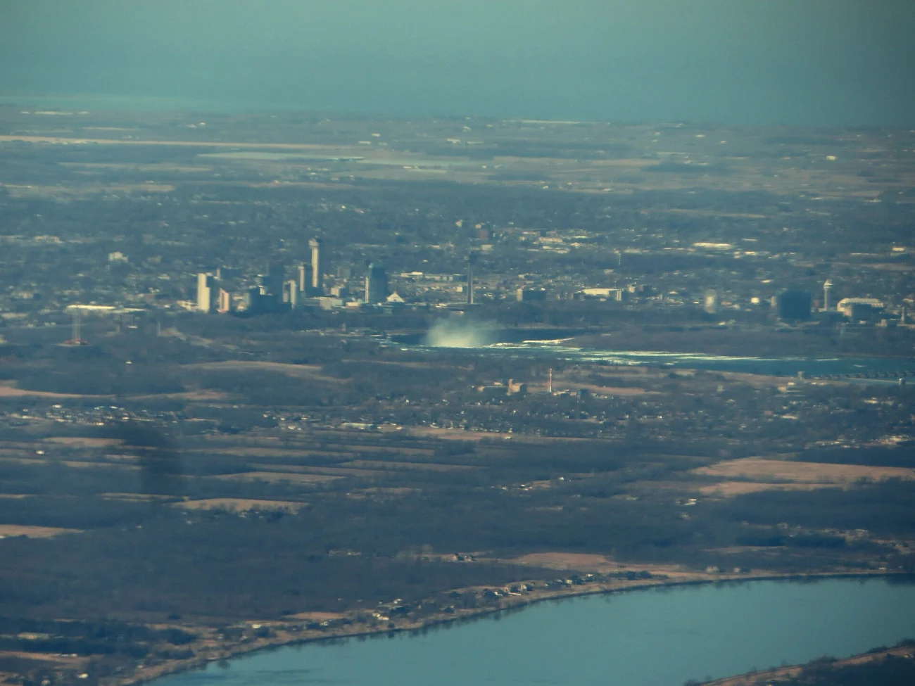 The Niagara day from Claremont